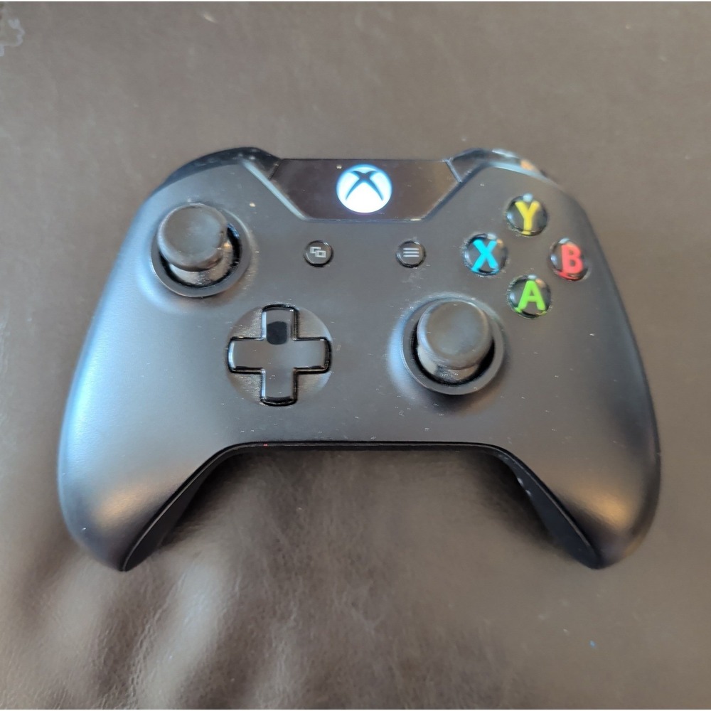 Microsoft Xbox One Wireless Controller Black Model 1537 OEM